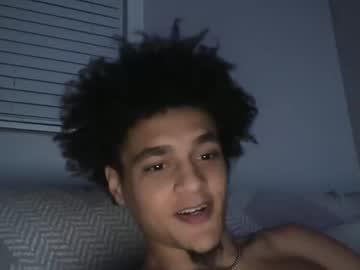Lightskinwithgirth April 02, 2026 Chaturbate stream image