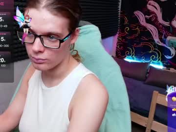 Kiki_Krash April 02, 2026 Chaturbate stream image