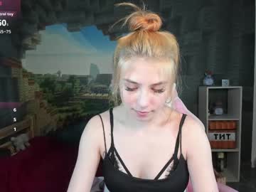 Rosahayes April 02, 2026 Chaturbate stream image
