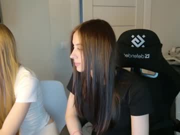 Alexialunaris April 02, 2026 Chaturbate stream image