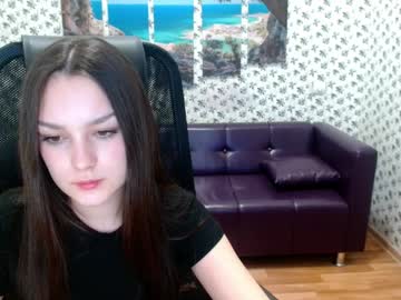 Snow_Queen55 April 02, 2026 Chaturbate stream image