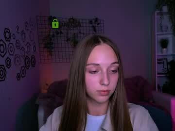 Arielmell April 02, 2026 Chaturbate stream image