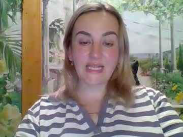 Crystalqueen888 April 02, 2026 Chaturbate stream image