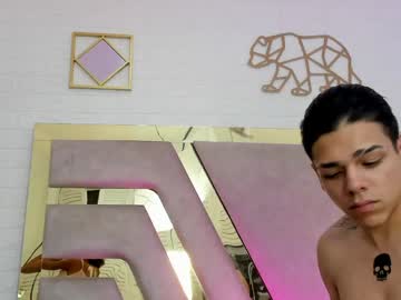Kim69_And_Noah April 02, 2026 Chaturbate stream image
