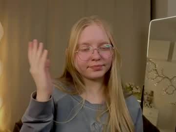 Melindaventuri April 02, 2026 Chaturbate stream image