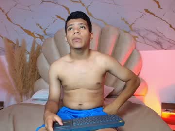 Miaayhero April 02, 2026 Chaturbate stream image