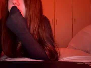 Vikawels April 03, 2026 Chaturbate stream image
