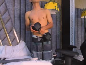 Mikefoox April 03, 2026 Chaturbate stream image