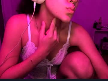 Petitecurlybrunette April 03, 2026 Chaturbate stream image