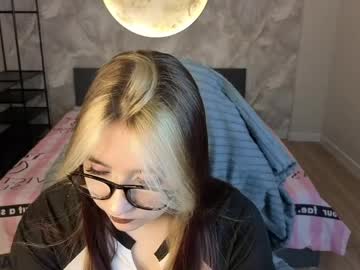 Luna_Host April 03, 2026 Chaturbate stream image