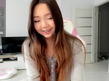 Fluffy_Rose April 03, 2026 Chaturbate stream image