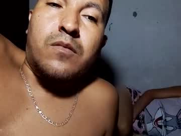 Julianykaryna April 03, 2026 Chaturbate stream image