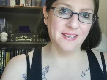Pajamasmilf April 03, 2026 Chaturbate stream image