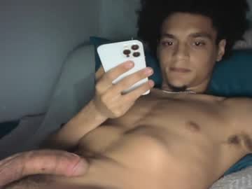 Lightskinwithgirth April 03, 2026 Chaturbate stream image