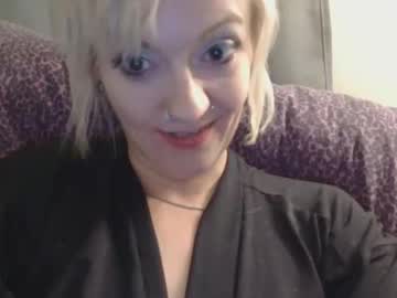 Pynuppryncess April 03, 2026 Chaturbate stream image