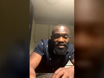 Esmoovethegod April 03, 2026 Chaturbate stream image