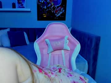 He1g_A April 03, 2026 Chaturbate stream image
