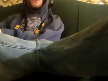 Biggestboiiii April 04, 2026 Chaturbate stream image
