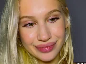 Hailey_Would April 04, 2026 Chaturbate stream image