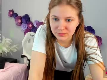 Tiny_Girl_18 April 04, 2026 Chaturbate stream image
