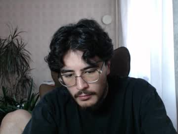 Alone_At_Homee April 04, 2026 Chaturbate stream image