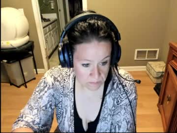 Katie227 April 04, 2026 Chaturbate stream image