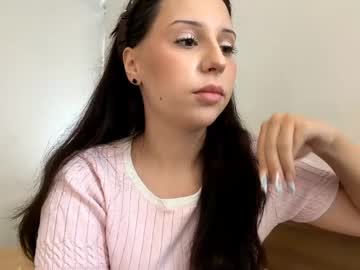 Linseytuerk April 04, 2026 Chaturbate stream image