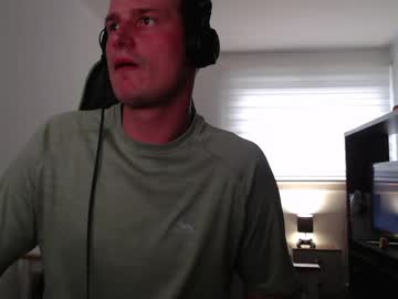 Easypeasyglasgow April 04, 2026 Chaturbate stream image