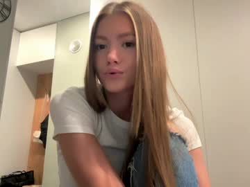 Assuntachaples April 04, 2026 Chaturbate stream image