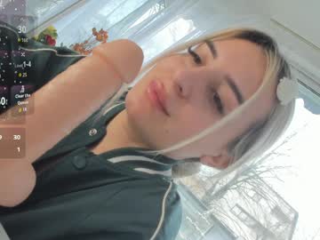 Ella_Vee April 04, 2026 Chaturbate stream image