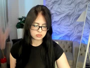 Kisa_Blaze April 04, 2026 Chaturbate stream image