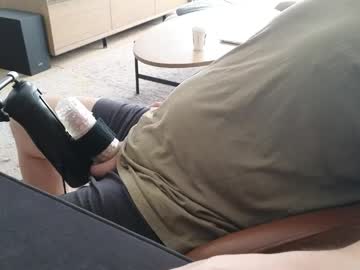Skylowe0 April 04, 2026 Chaturbate stream image