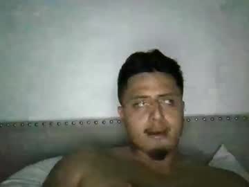 Maxbee1323 April 04, 2026 Chaturbate stream image