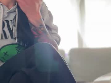 Alexisalexxx April 04, 2026 Chaturbate stream image