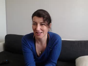 Jolie_Cam April 04, 2026 Chaturbate stream image