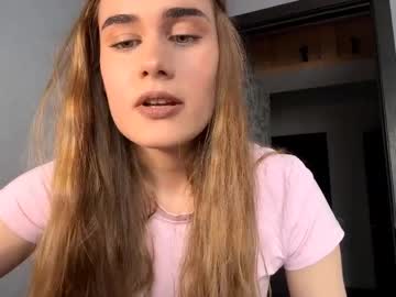 Yangkohrs April 04, 2026 Chaturbate stream image
