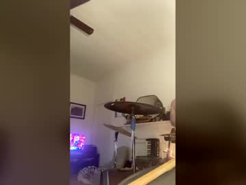 Carsonesk90 April 04, 2026 Chaturbate stream image