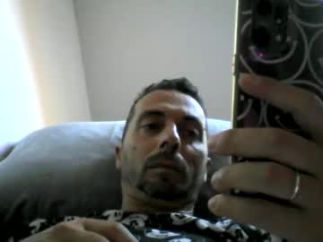 Coppiabhubhuz April 04, 2026 Chaturbate stream image