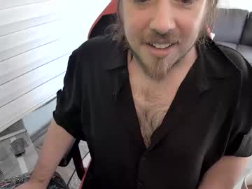Maxredz April 04, 2026 Chaturbate stream image