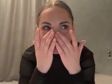 Angelisa_Fox April 04, 2026 Chaturbate stream image