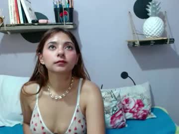 Paulina_Mosh April 04, 2026 Chaturbate stream image