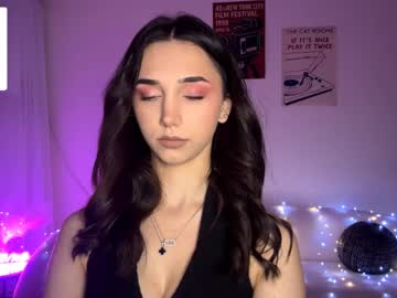 Lilihalvorsen April 04, 2026 Chaturbate stream image