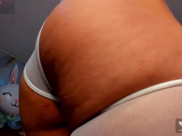 Mia_18v April 05, 2026 Chaturbate stream image