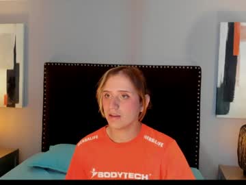 Seraphine_Star April 05, 2026 Chaturbate stream image