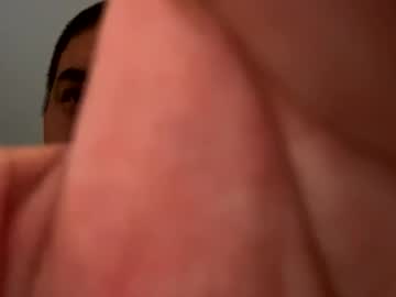 Luvmeatylips2 April 05, 2026 Chaturbate stream image