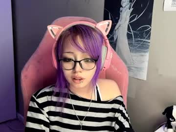 Danyelleeyermann April 05, 2026 Chaturbate stream image