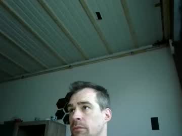 Loonelyy April 05, 2026 Chaturbate stream image