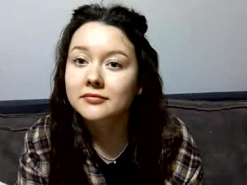 Twannastilts April 05, 2026 Chaturbate stream image