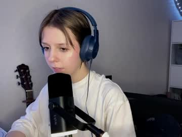 Lunagorgon April 05, 2026 Chaturbate stream image
