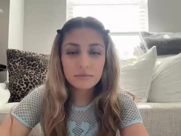Daniellarae1 April 05, 2026 Chaturbate stream image